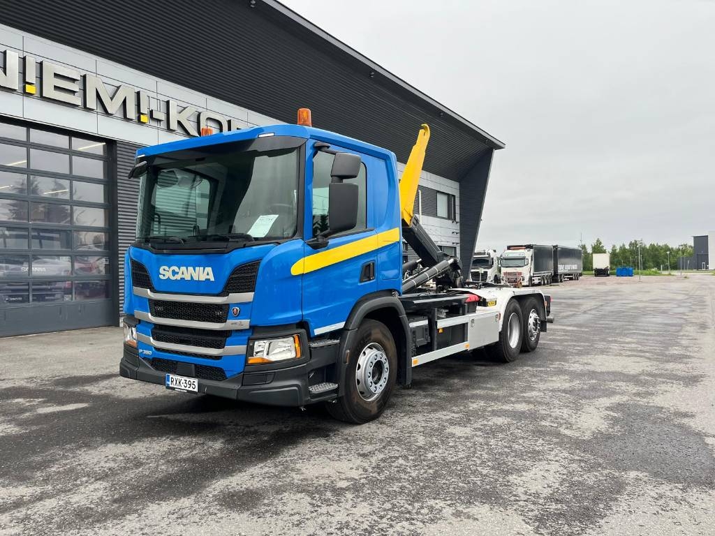 Scania P360