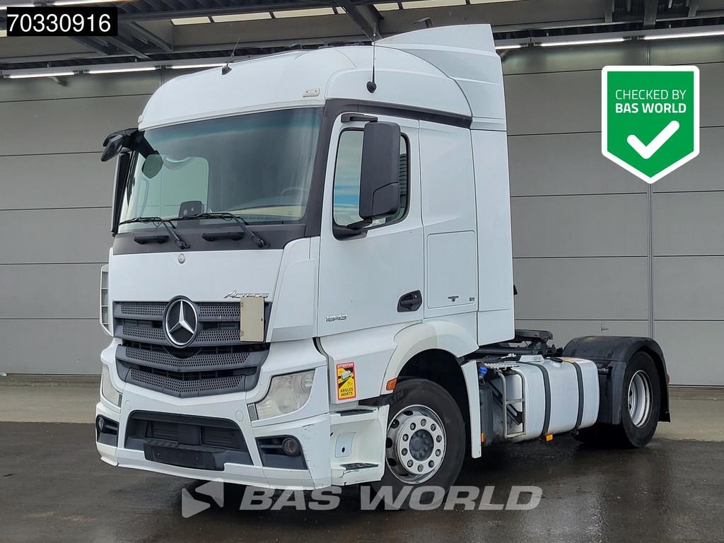Tracteur routier Mercedes-Benz Actros 1843 4X2 ClassicSpace Retarder PTO — occasion 2016