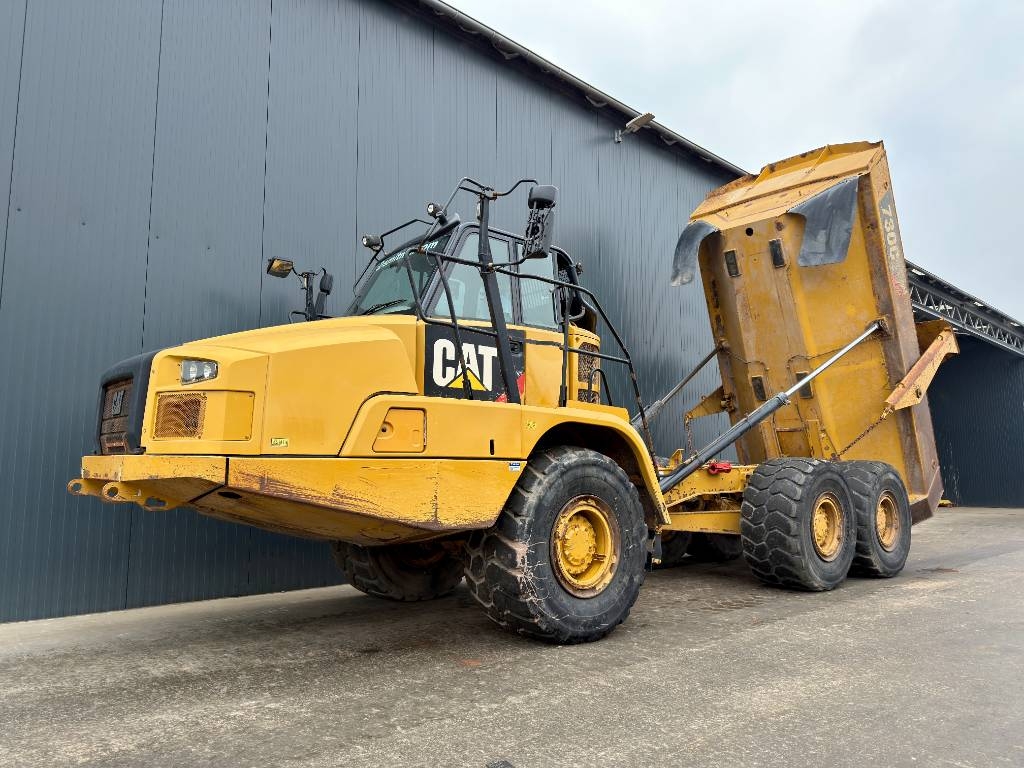 Tombereau articulé Caterpillar 730C2 — occasion 2016, 12 596 h