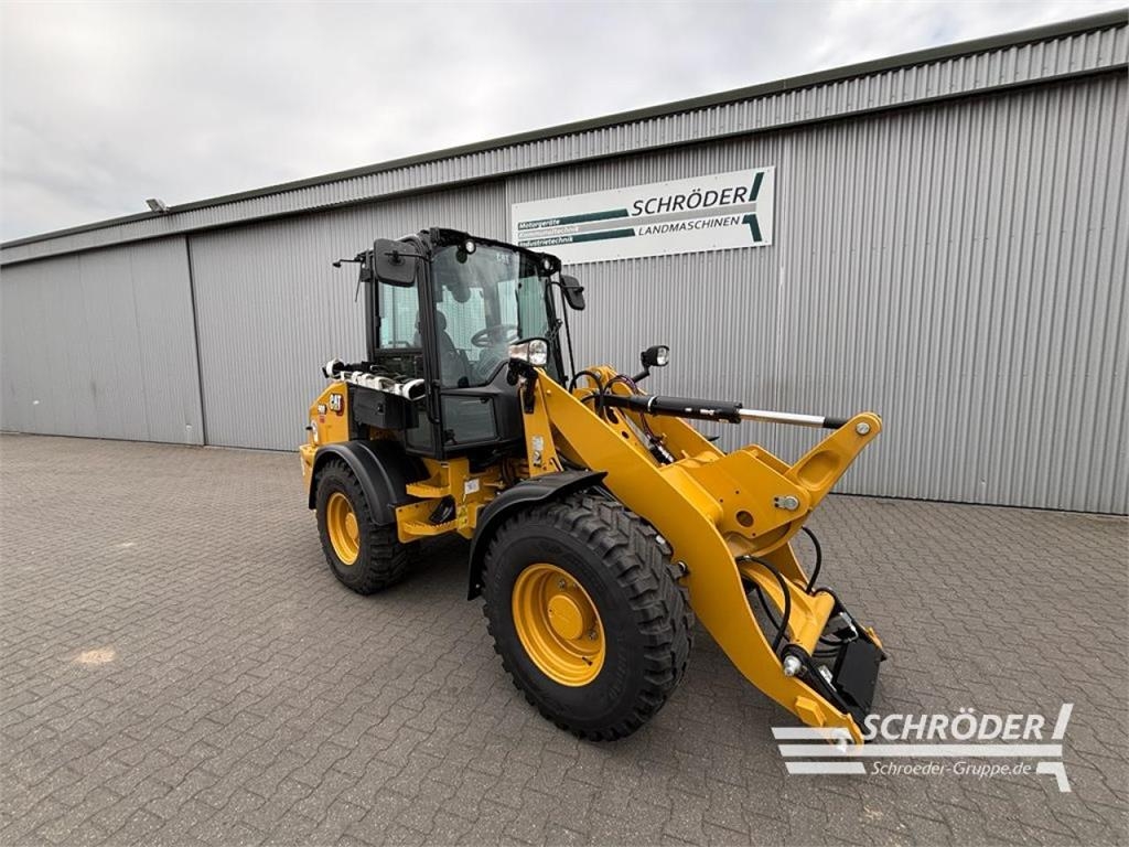 Chargeuse sur pneus Caterpillar 908 — occasion 2023, 3 h