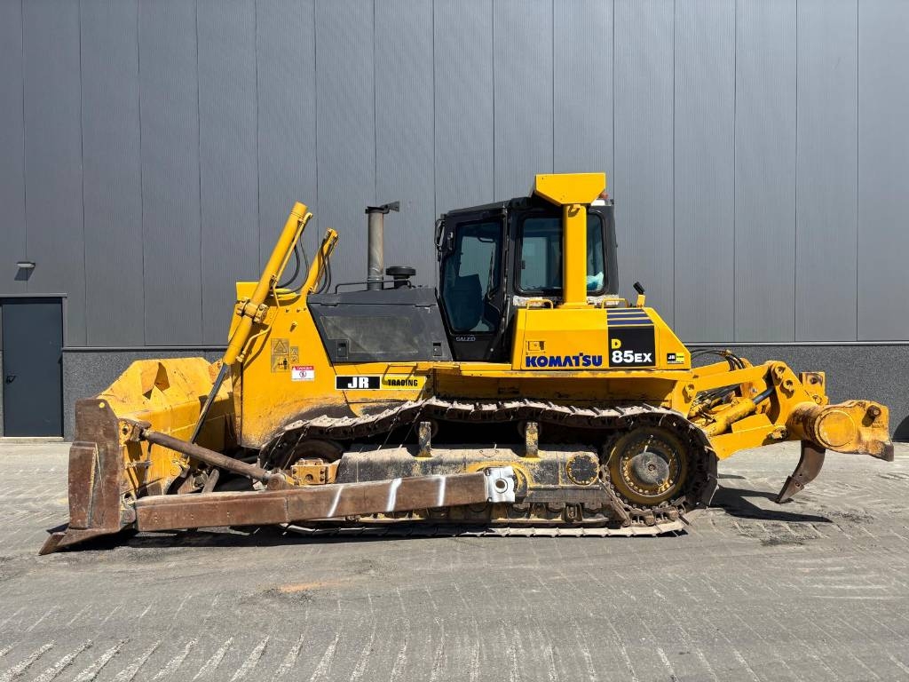 Bulldozer Komatsu D 85 EX-15 — occasion 2005, 12 000 h