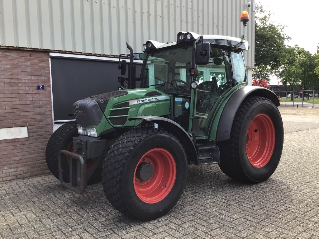 Fendt 208 Vario /TMS