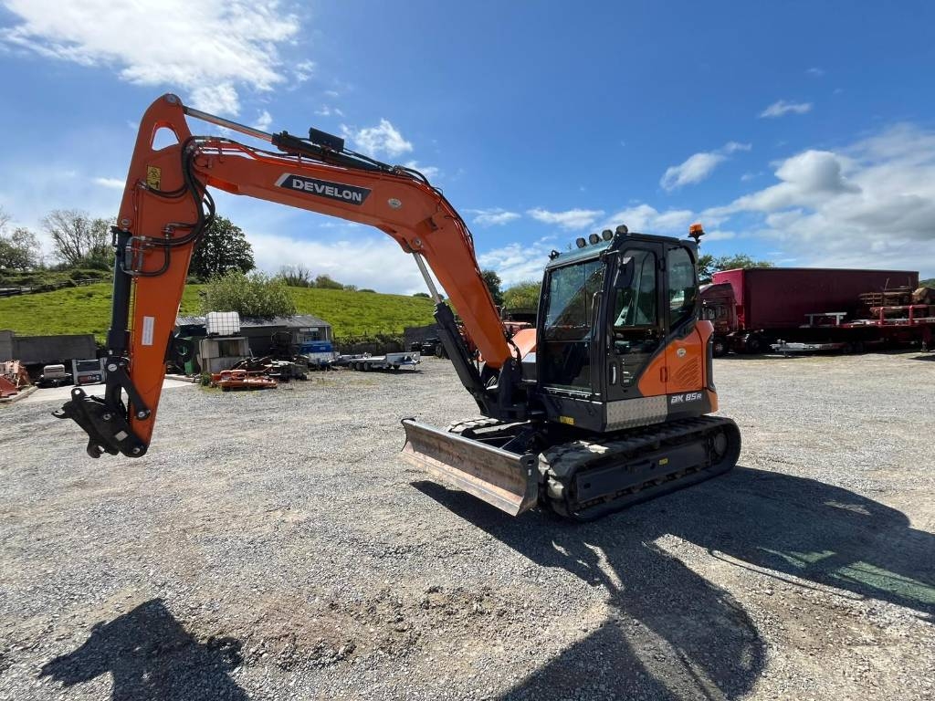 Develon DX 85 R