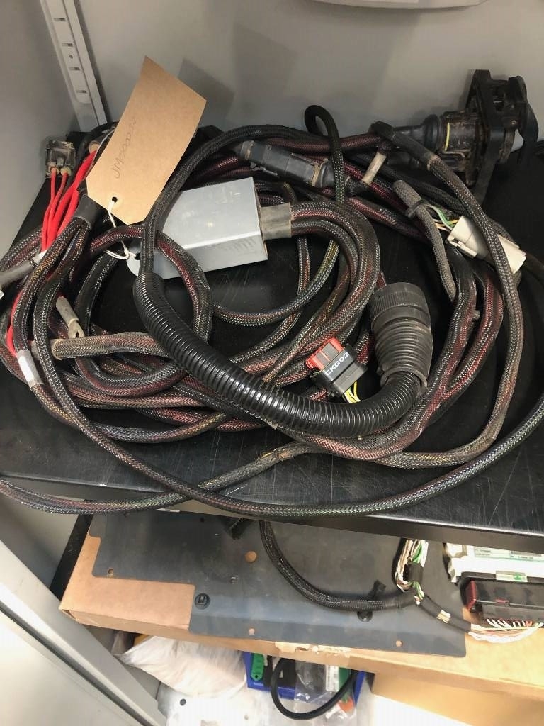 Kuhn GPS BATTERY CABLE