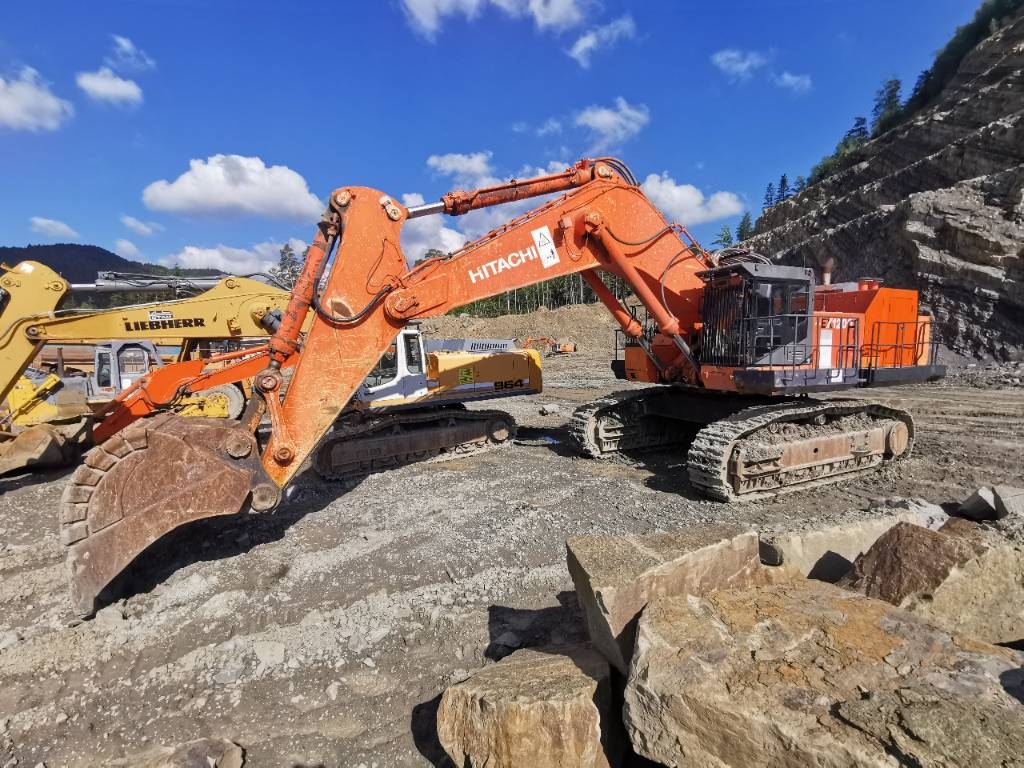 Hitachi ZX1200
