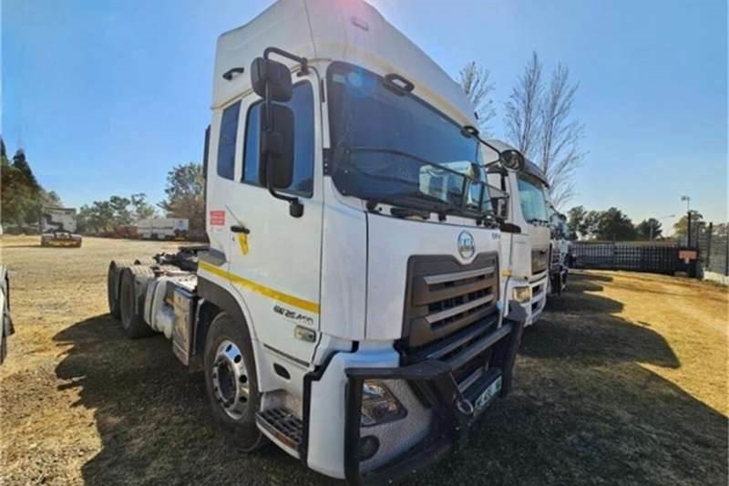 UD TRUCKS QUON