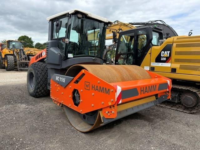 Rouleau monocylindre Hamm HC 110i MIETE / RENTAL (12005915) — occasion 2023, 391 h
