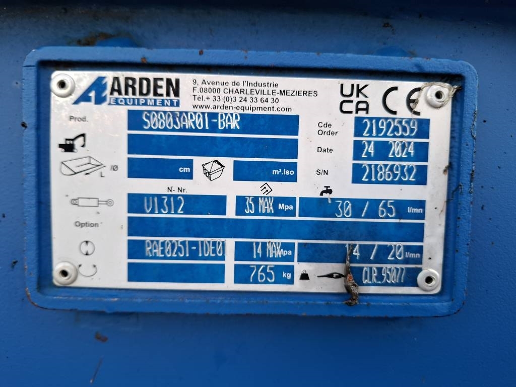 日立 ZX 135 US-6/ 物料抓斗、润滑脂、加热器 kuva 16