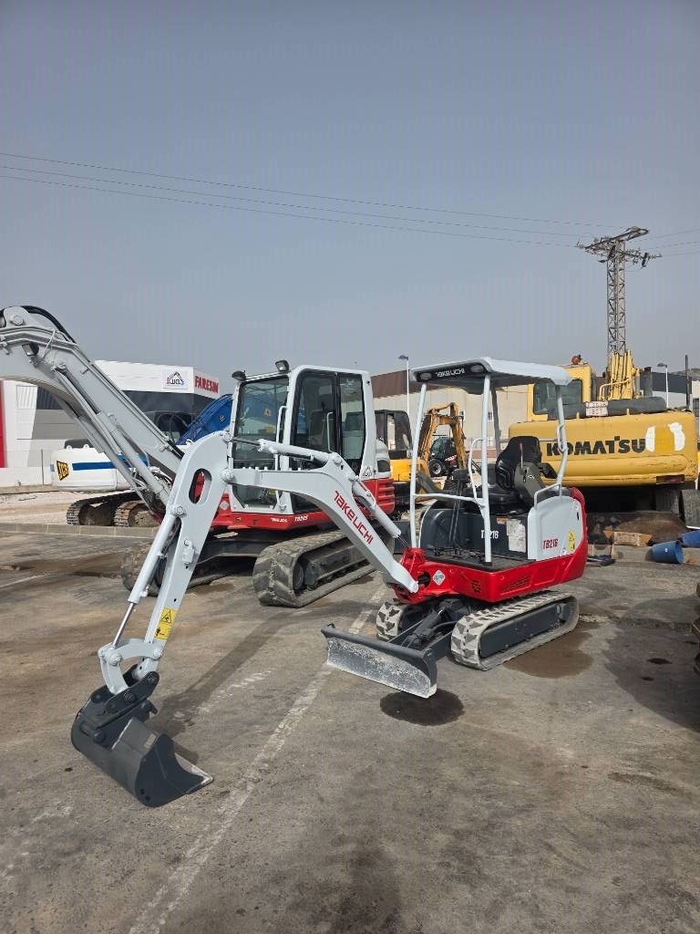 Takeuchi TB 216