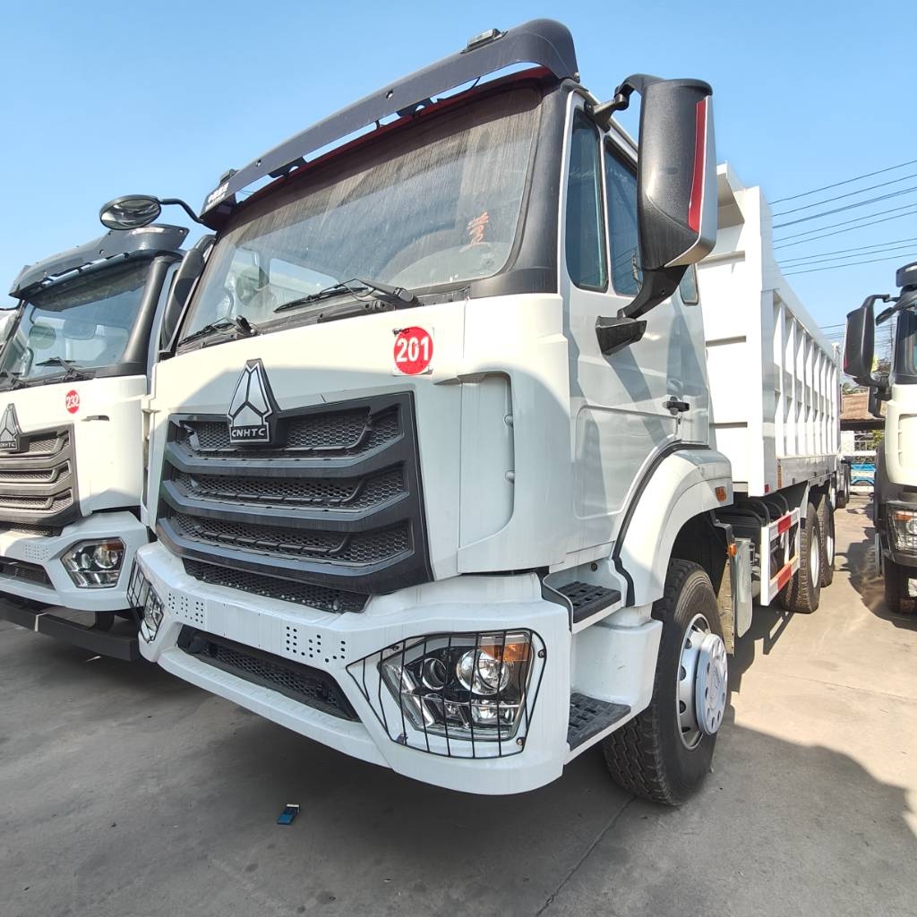Camion benne Howo 371 6x4 — occasion 2025