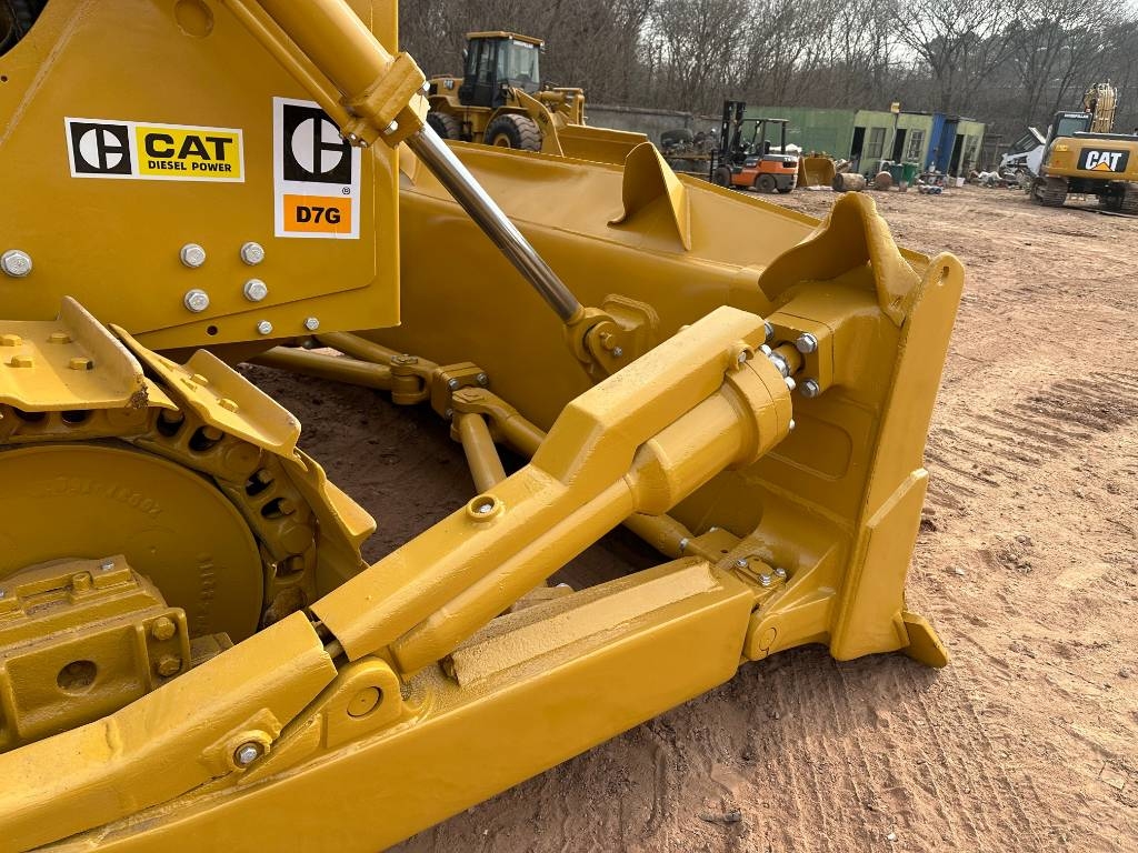 CAT D 7 G