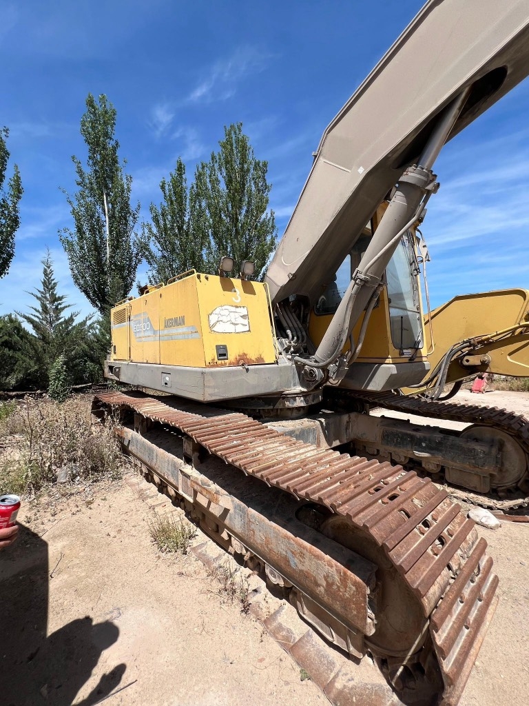 Volvo EC 300