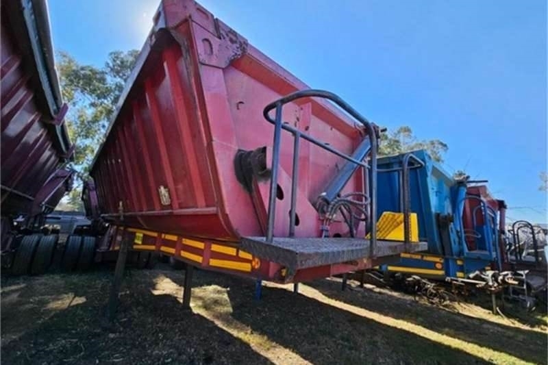 Top Trailer 40M3 LINK SIDE TIPPER TRAILER
