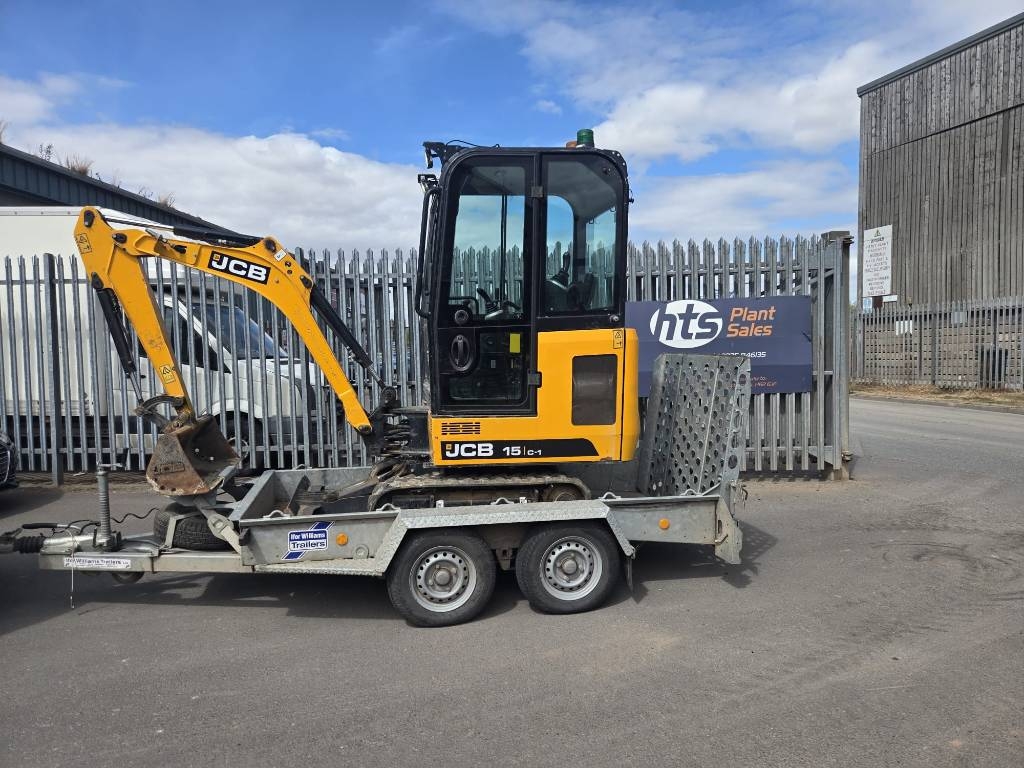 JCB 15 C-1