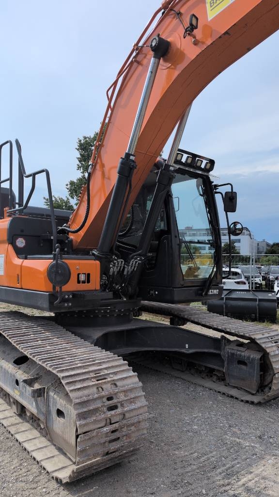 Pelle sur chenilles Doosan DX 210 LC-7 — occasion 2022, 800 h