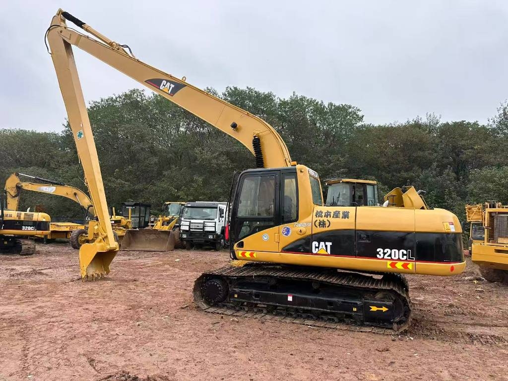 CAT 320 C L