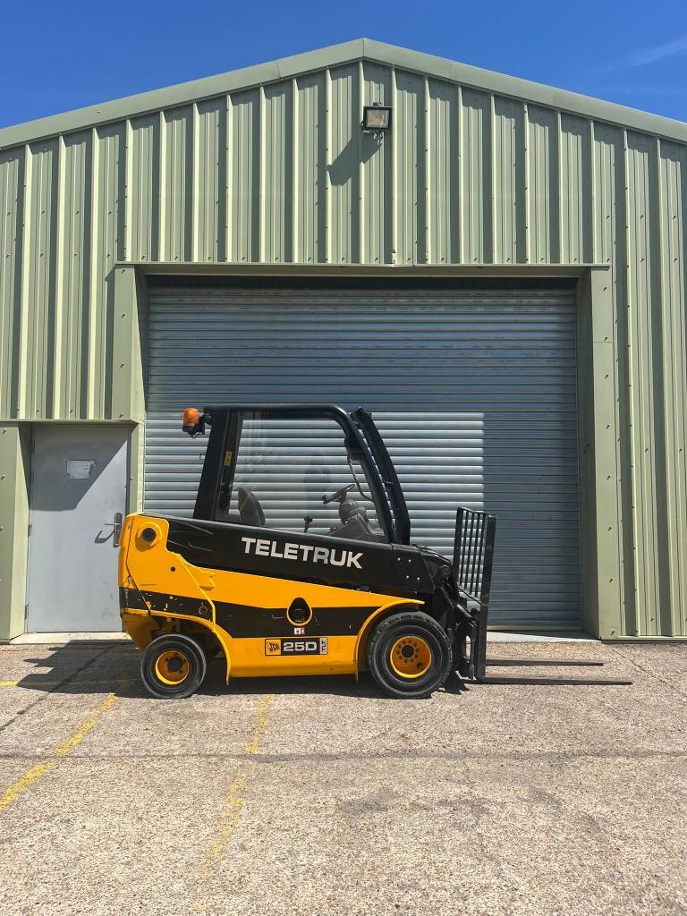 JCB Teletruk 25D TLT