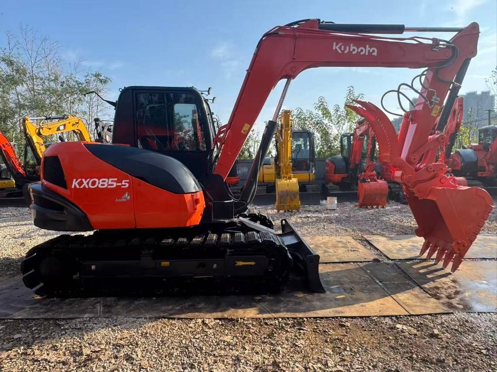 Mini-pelle Kubota KX 085-5 — occasion 2024, 618 h