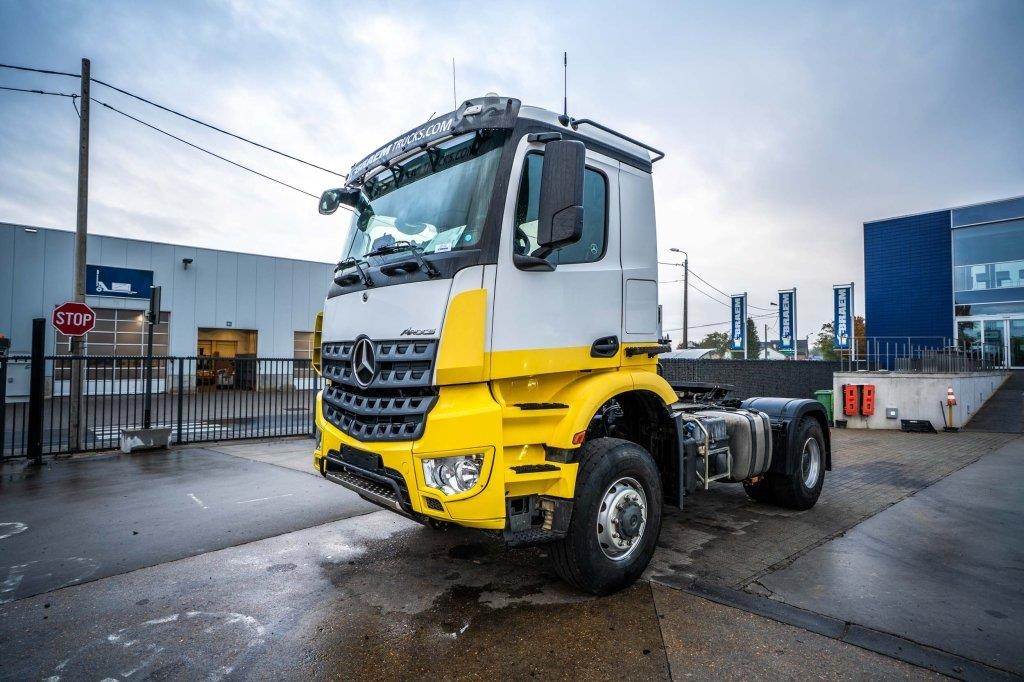 Mercedes-Benz AROCS 2045 AS (cardan)