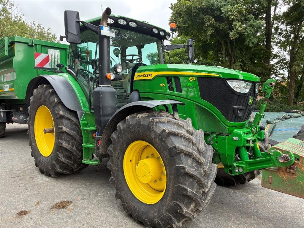 John Deere 6R 165
