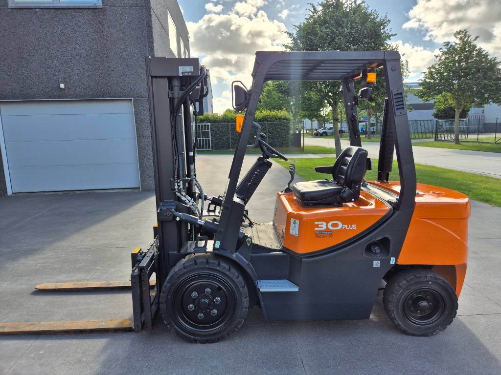 Doosan D 30 G