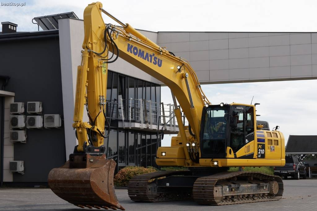 Komatsu PC 210 LC-11