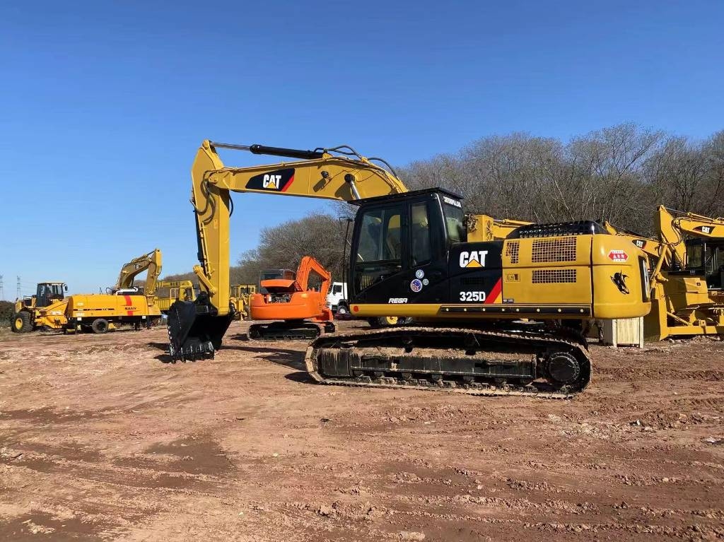 Pelle sur chenilles Caterpillar 325D CAT 325DL — occasion 2022, 986 h