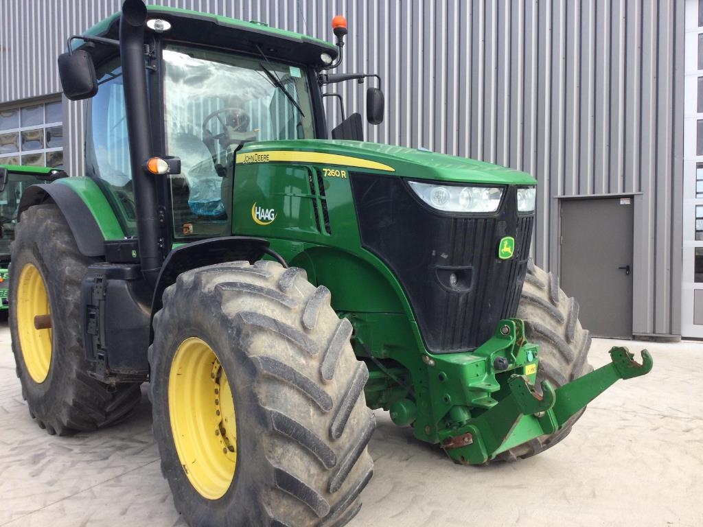 John Deere 7260R