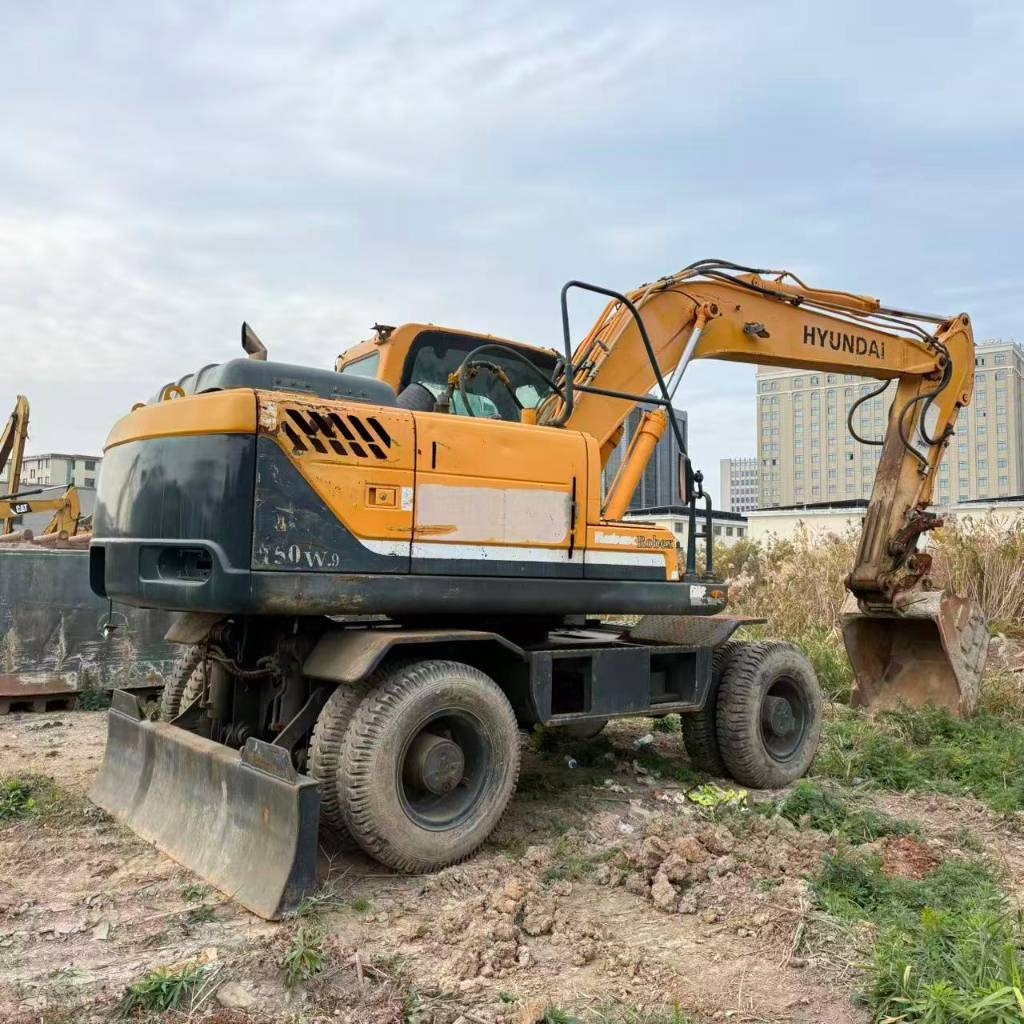 Hyundai Robex 150 W-9