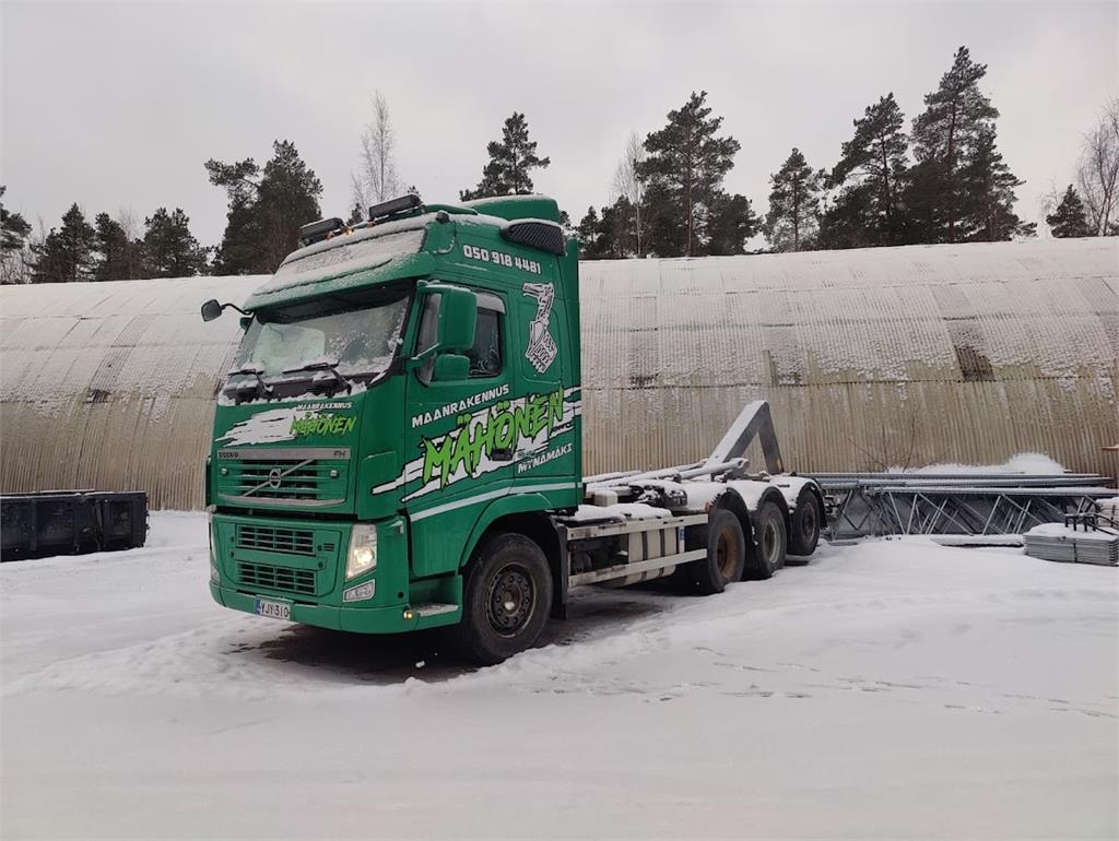 Volvo FH540 8X4