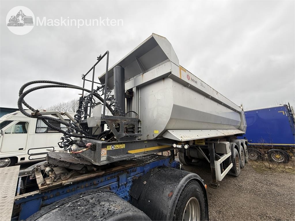 Istrail Tippvagn Semitrailer