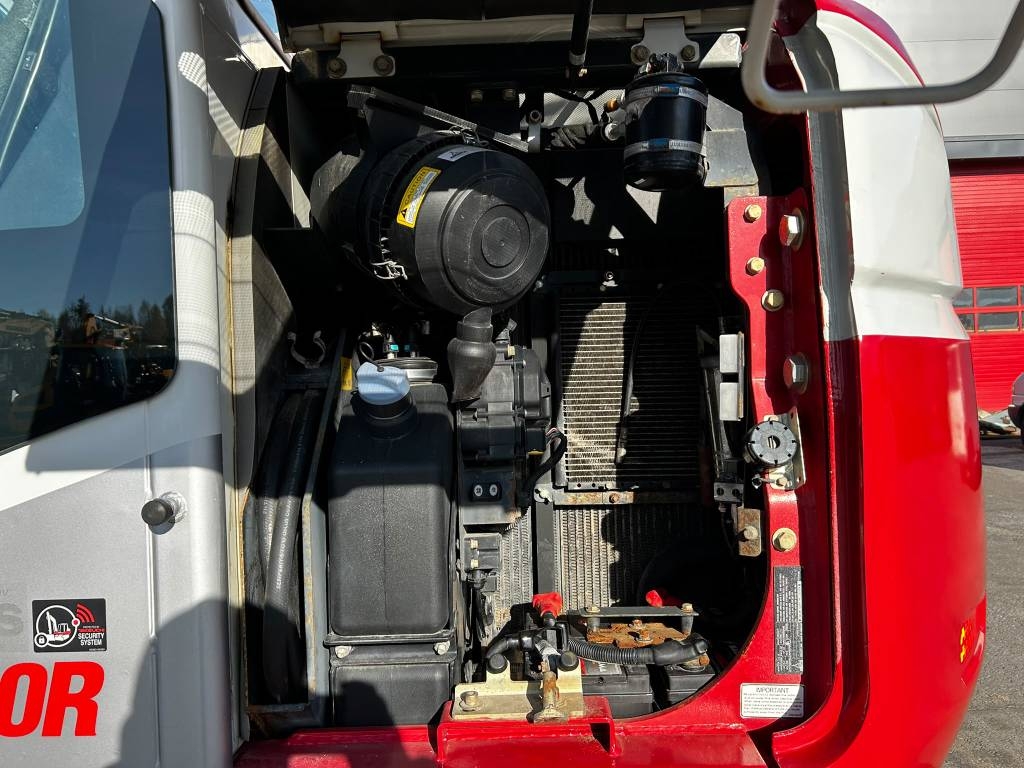 Takeuchi TB 2150 R / Rotatorius, replės, tepalas, šildytuvas kuva 13