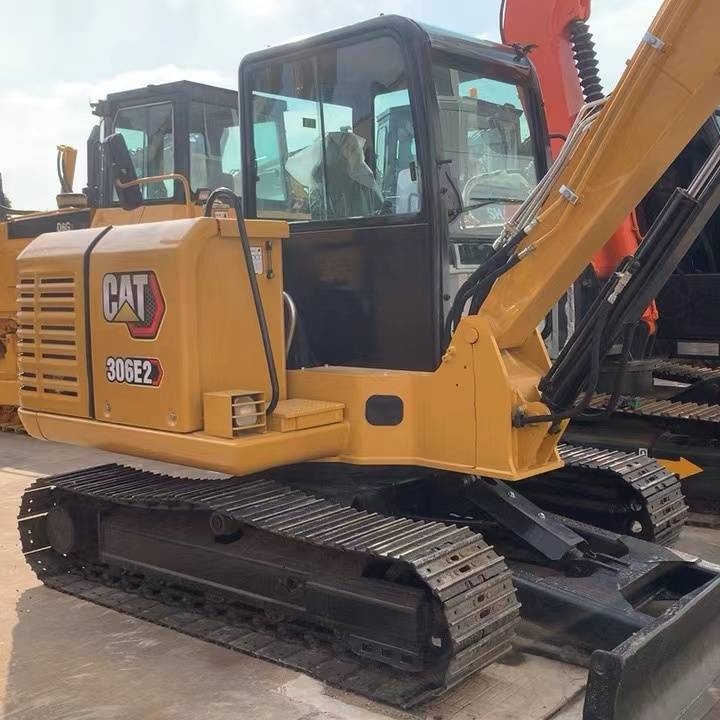 Pelle sur chenilles Caterpillar 306E2 — occasion 2024, 1 000 h