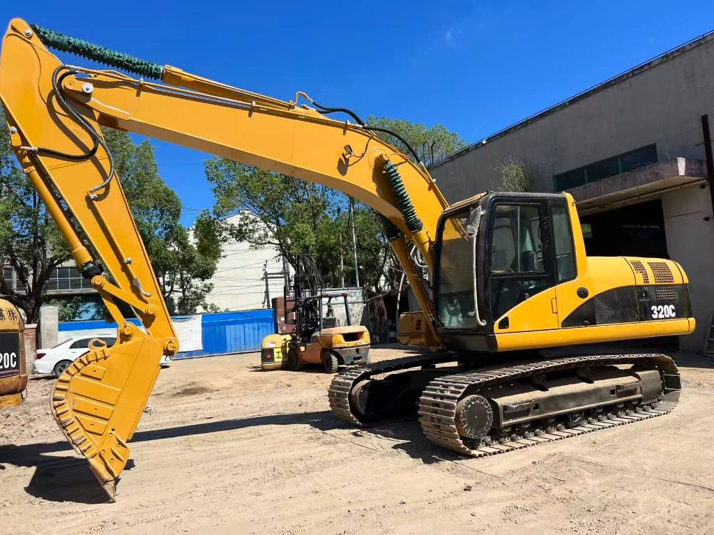 CAT 320 C