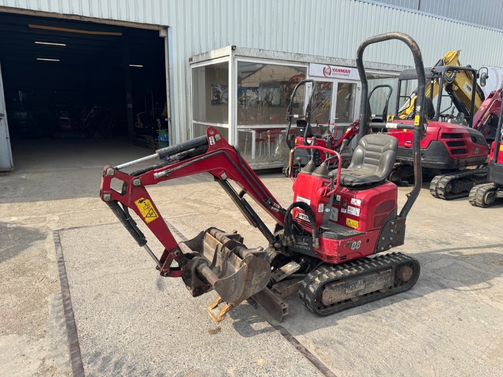 Yanmar SV08 (1E746)