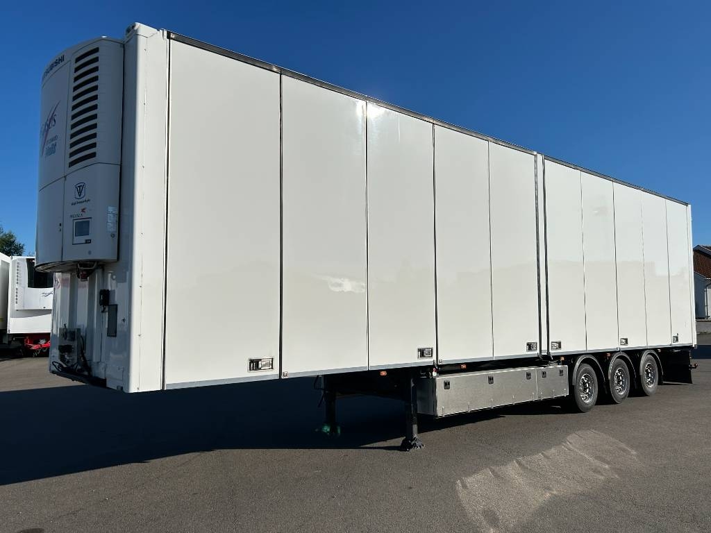 VAK Lättisolerad Skåptrailer öppningsbar sida DMC590