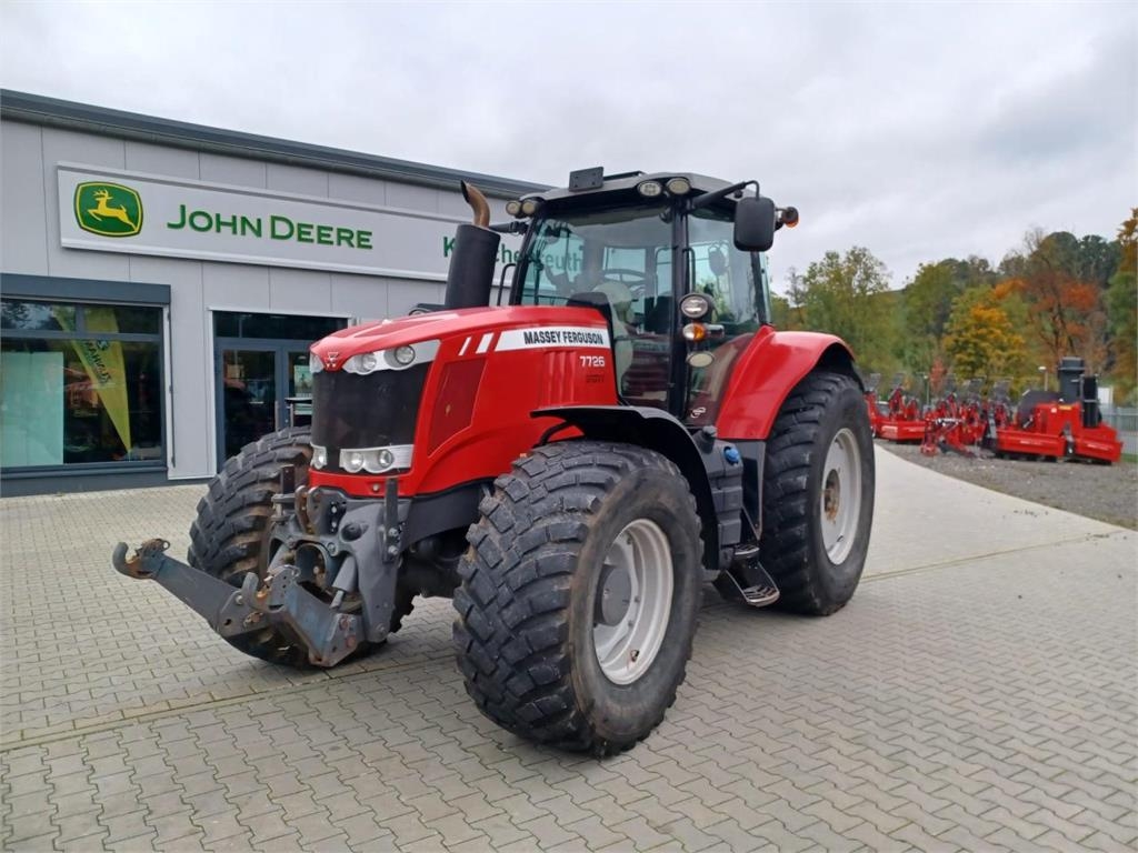 Tracteur agricole Massey Ferguson 7726 — occasion 2016, 10 925 h