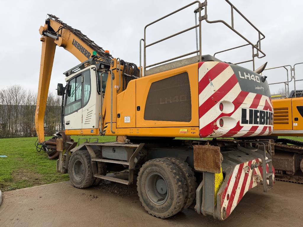 Liebherr LH 40