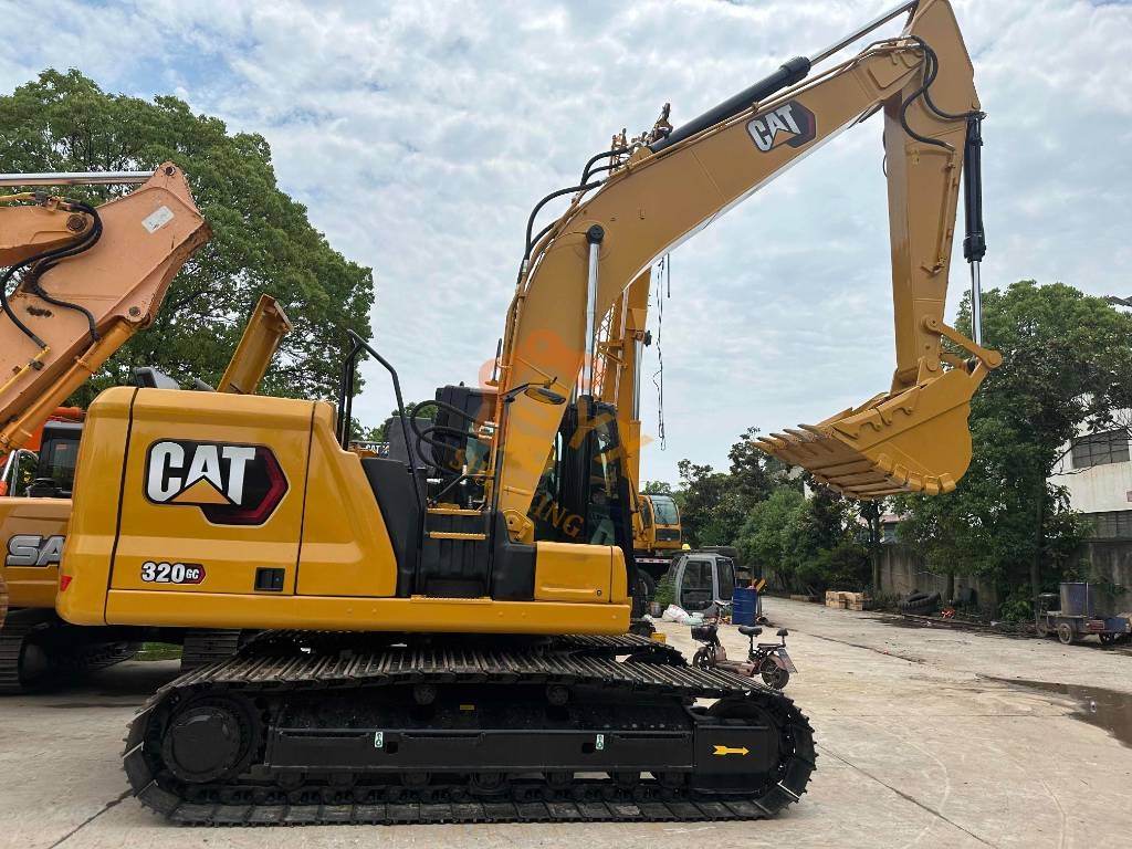 CAT 320 GC