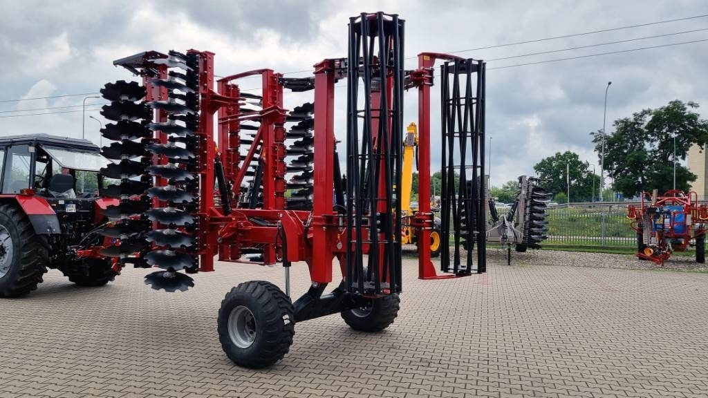 Lupus Hydraulic folding heavy disc harrow 5.0m