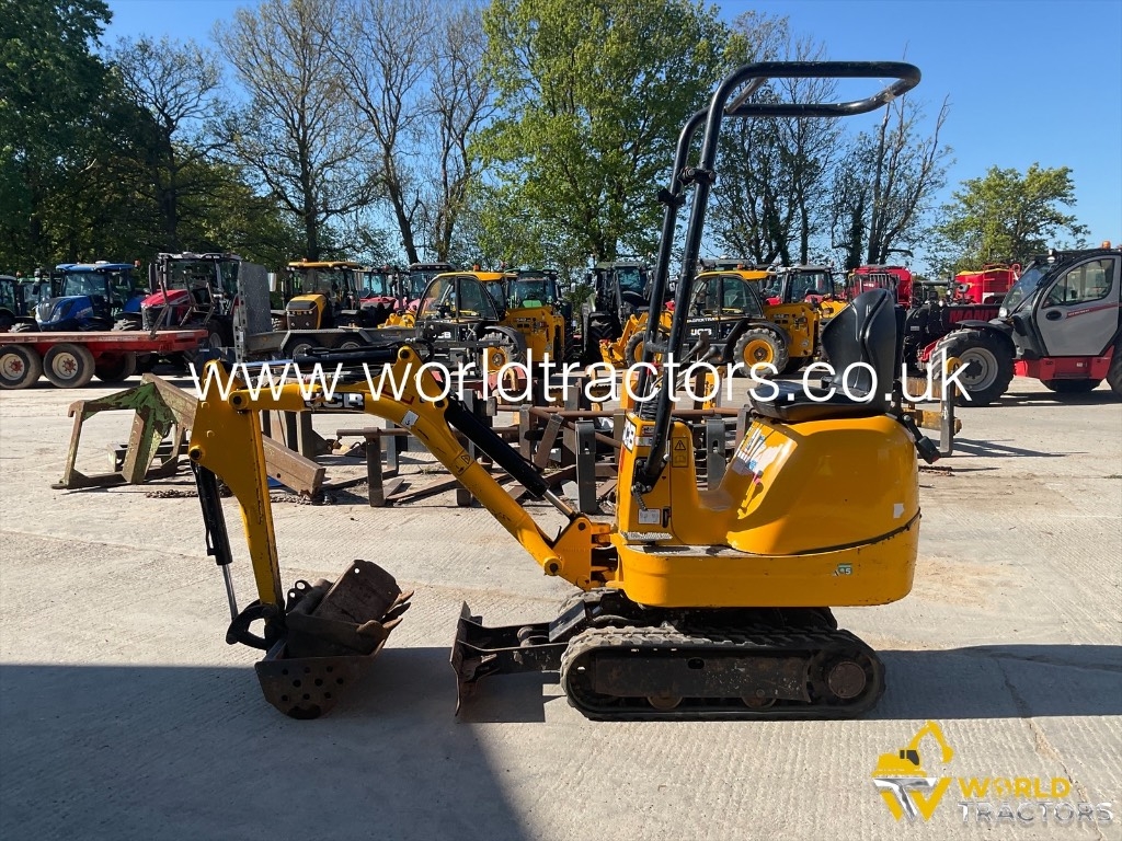 JCB 8008