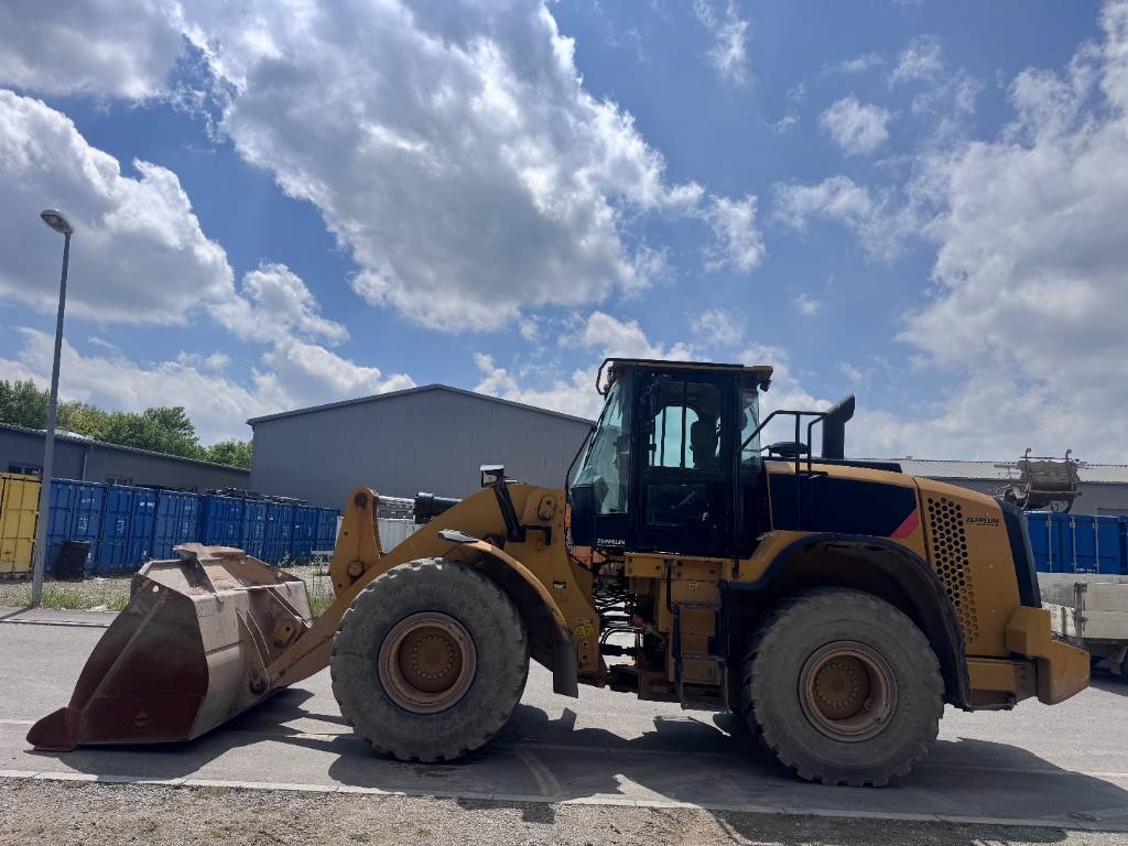 Chargeuse sur pneus Caterpillar 950 M — occasion 2015, 5 750 h