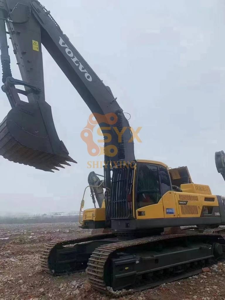 Pelle sur chenilles Volvo EC 480 D — occasion 2024
