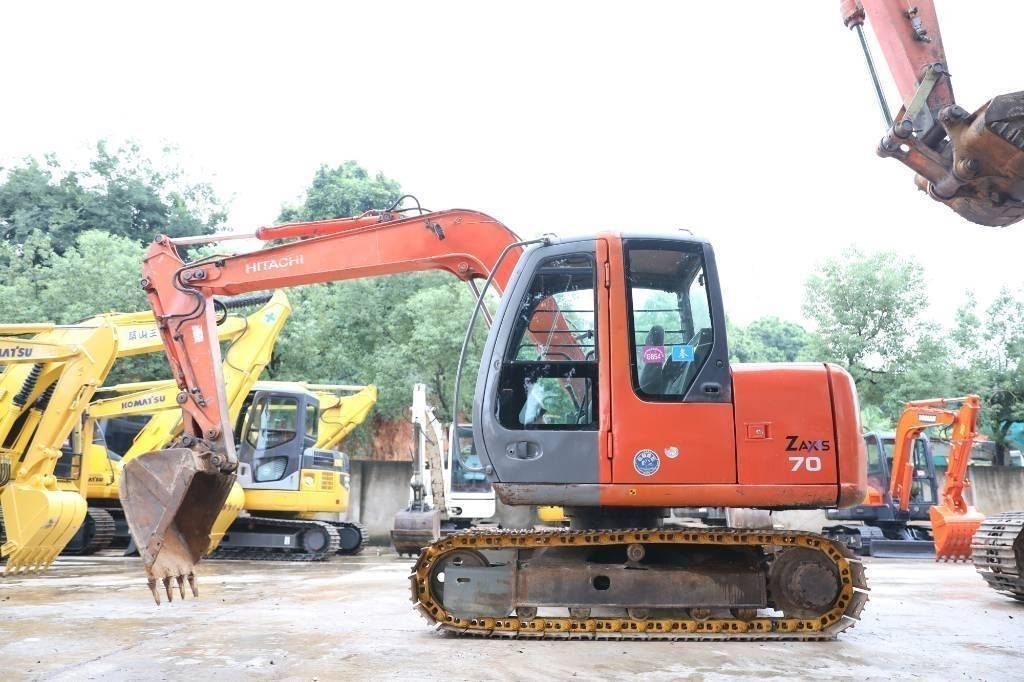 Pelle sur chenilles Hitachi ZX 70 — occasion 2013
