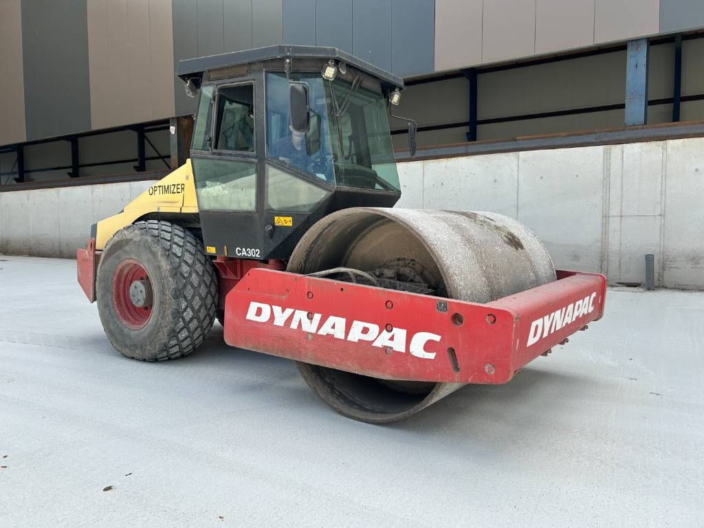 Dynapac CA 302 D