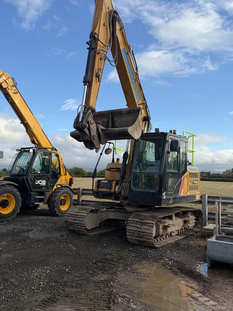 Pelle de manutention Sany SY135C — occasion 2023, 3 000 h