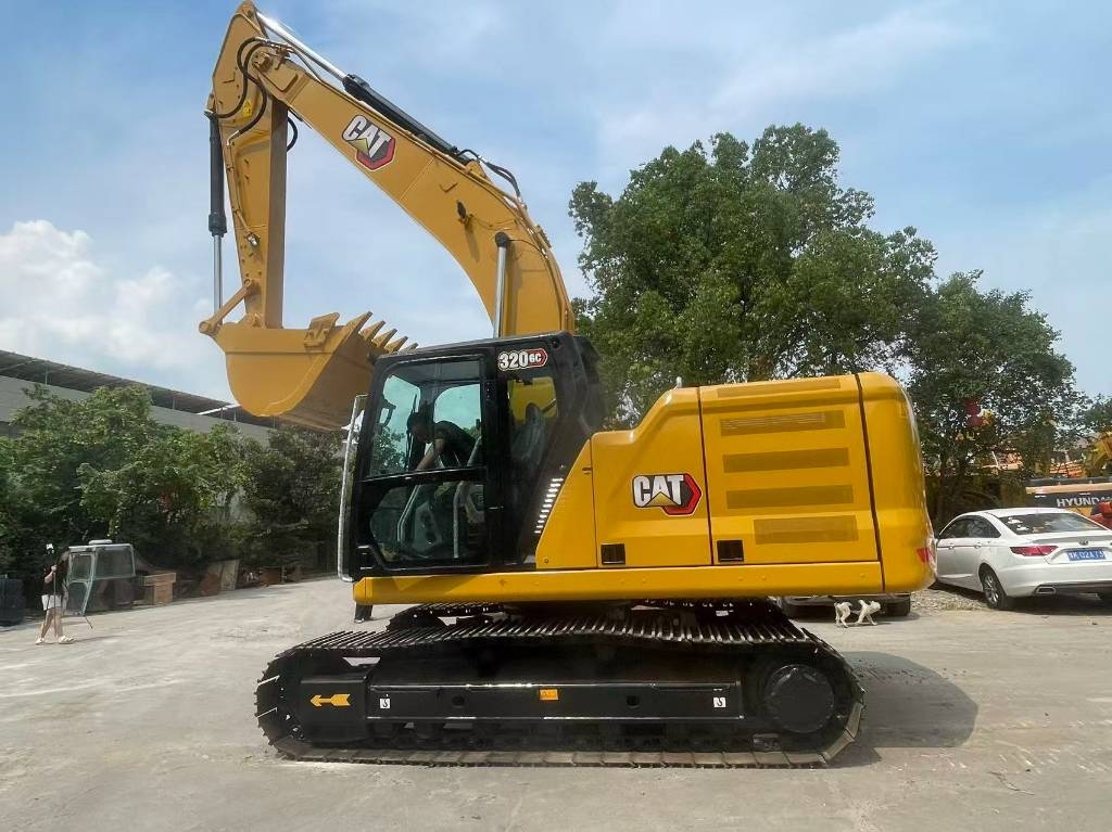 CAT 320 GC
