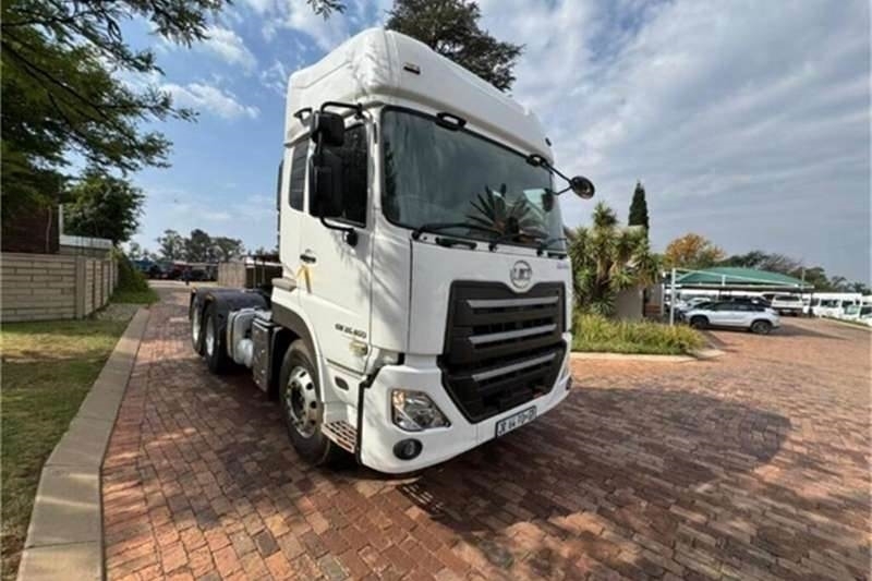 UD TRUCKS QUON