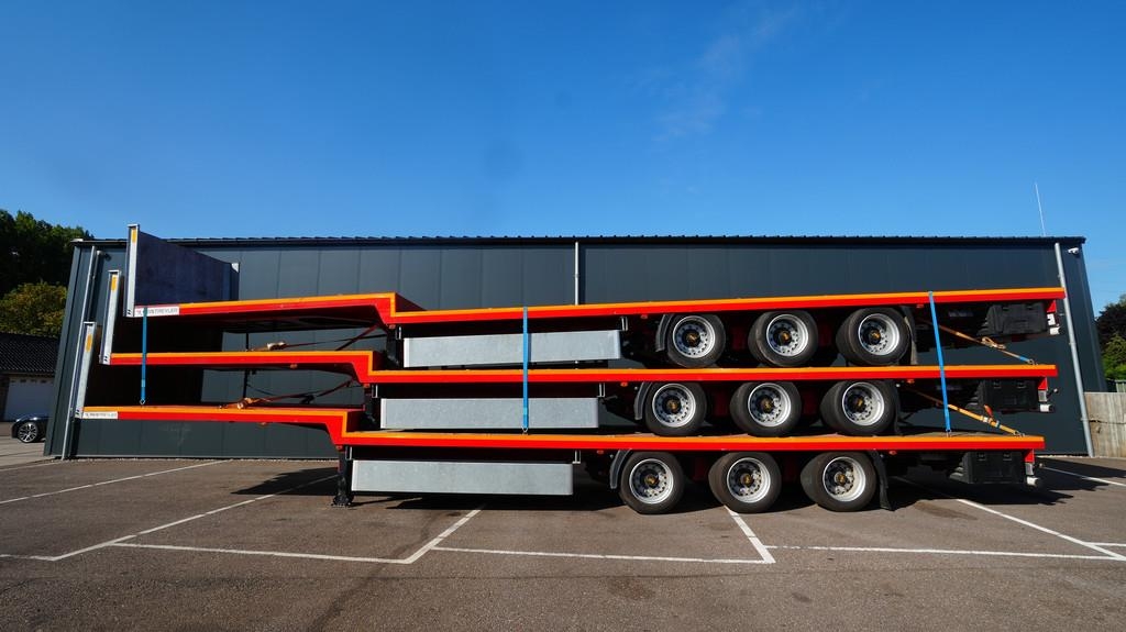 REISTREYLER 3 axle semi low loader