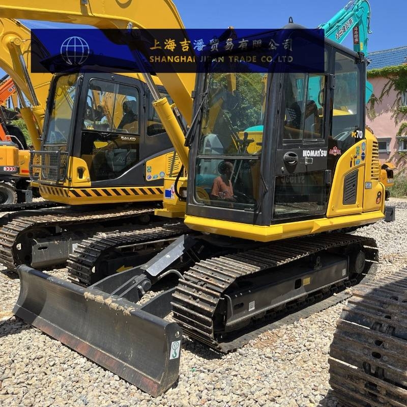 Mini-pelle Komatsu PC 70 — occasion 2024, 854 h